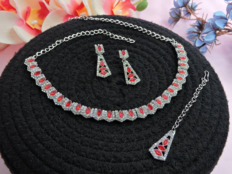 Red color rhodium plating festive wear designer necklace set