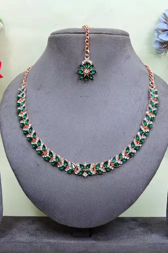 Green color rhodium plating festive wear designer necklace set