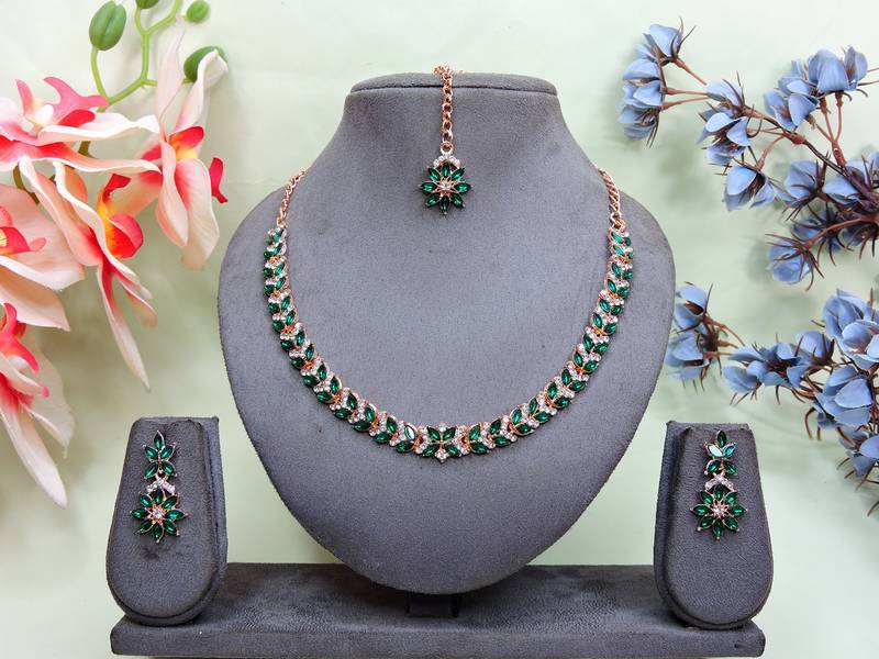 Green color rhodium plating festive wear designer necklace set