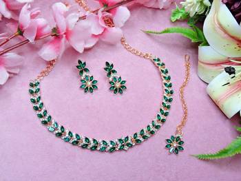 Green color rhodium plating festive wear designer necklace set 2