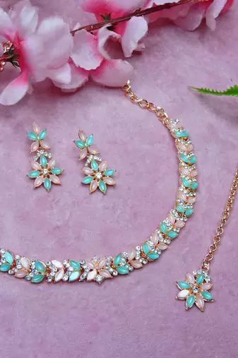 Green color rhodium plating festive wear designer necklace set
