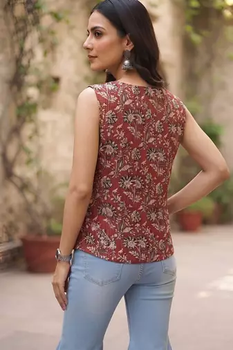 Maroon cotton printed top for women