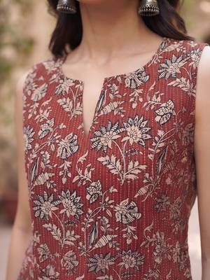 Maroon cotton printed top for women 4