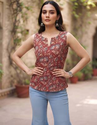 Maroon cotton printed top for women 5
