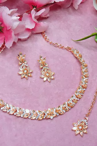 Pink color rhodium plating festive wear designer necklace set