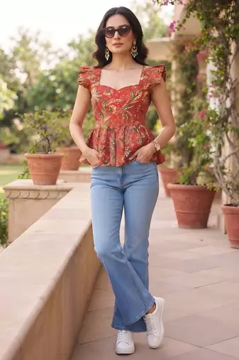 Red cotton printed top for women