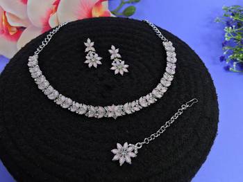 Pink color rhodium plating festive wear designer necklace set 2