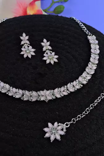 Pink color rhodium plating festive wear designer necklace set