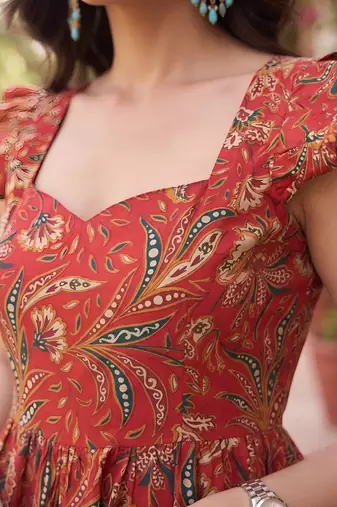 Red cotton printed top for women