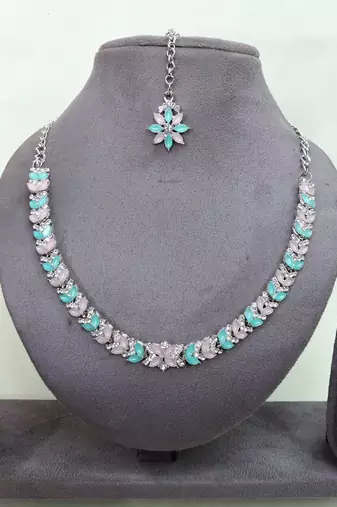 Green color rhodium plating festive wear designer necklace set