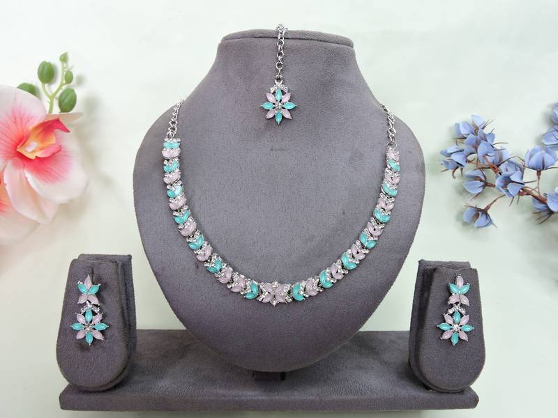 Green color rhodium plating festive wear designer necklace set