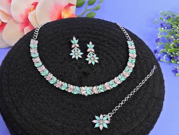 Green color rhodium plating festive wear designer necklace set 2
