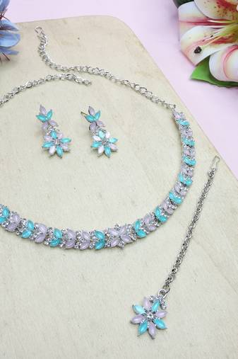 Green color rhodium plating festive wear designer necklace set