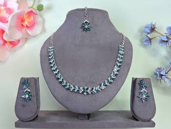 Green color rhodium plating festive wear designer necklace set 1