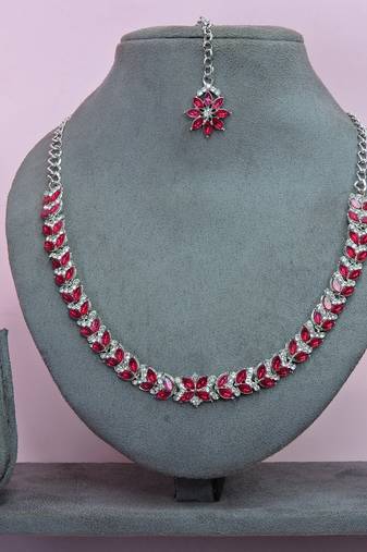 Pink color rhodium plating festive wear designer necklace set