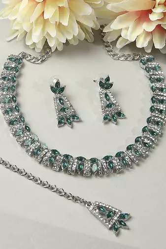 Green color rhodium plating festive wear designer necklace set