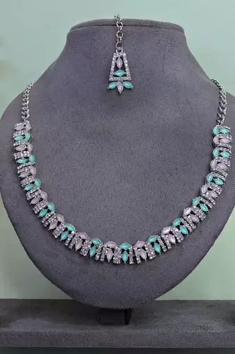 Green color rhodium plating festive wear designer necklace set