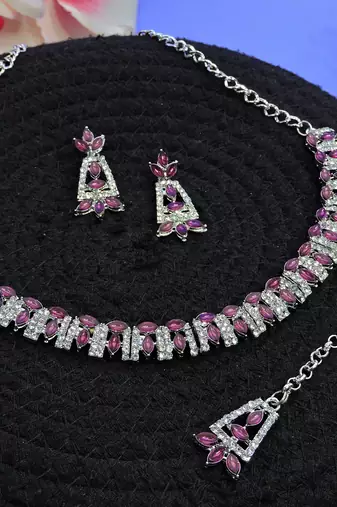 Purple color rhodium plating festive wear designer necklace set