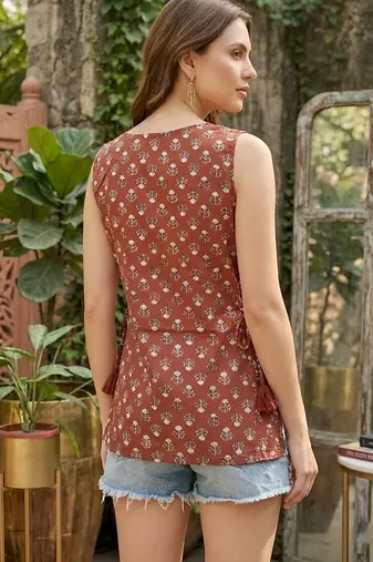 Maroon cotton printed top for women