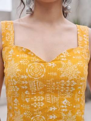 Yellow cotton printed top for women 4