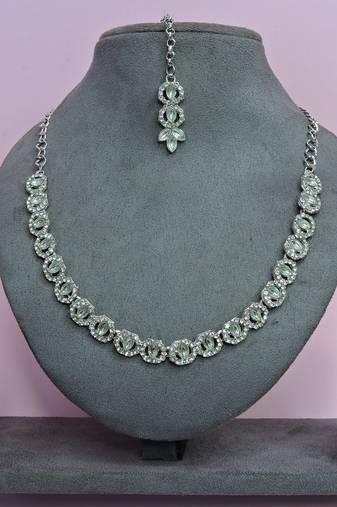 White color rhodium plating festive wear designer necklace set
