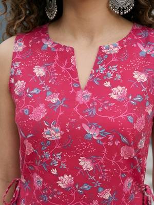 Pink cotton printed top for women 5
