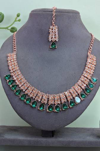 Green color rhodium plating festive wear designer necklace set