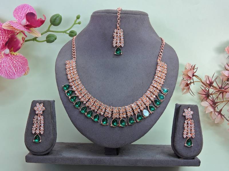 Green color rhodium plating festive wear designer necklace set