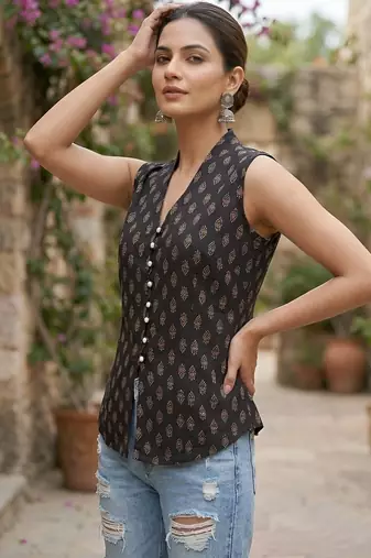 Black cotton printed top for women