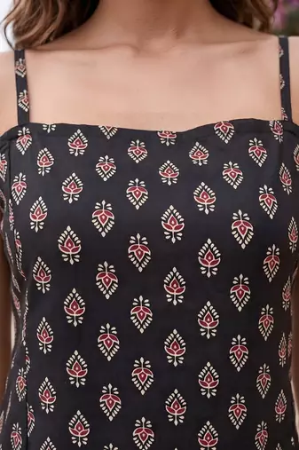 Black cotton printed top for women