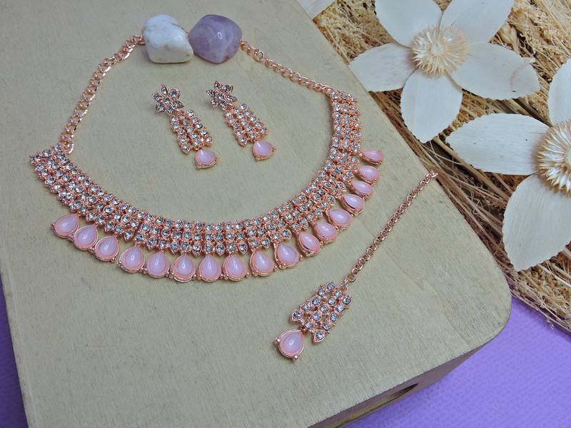 Pink color rhodium plating festive wear designer necklace set