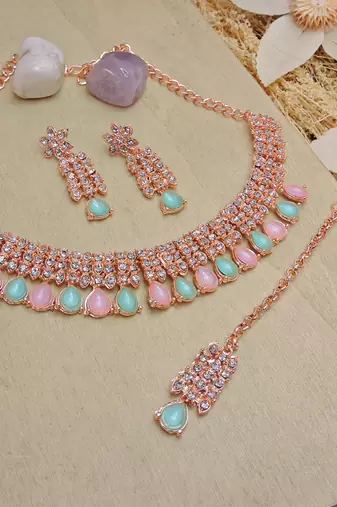 Green color rhodium plating festive wear designer necklace set