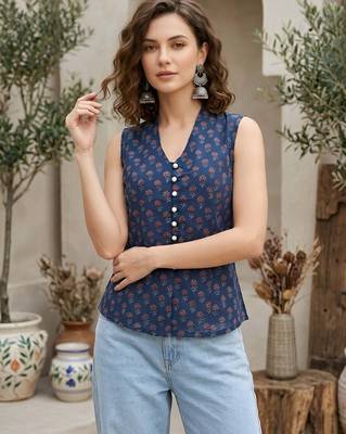 Blue cotton printed top for women 3