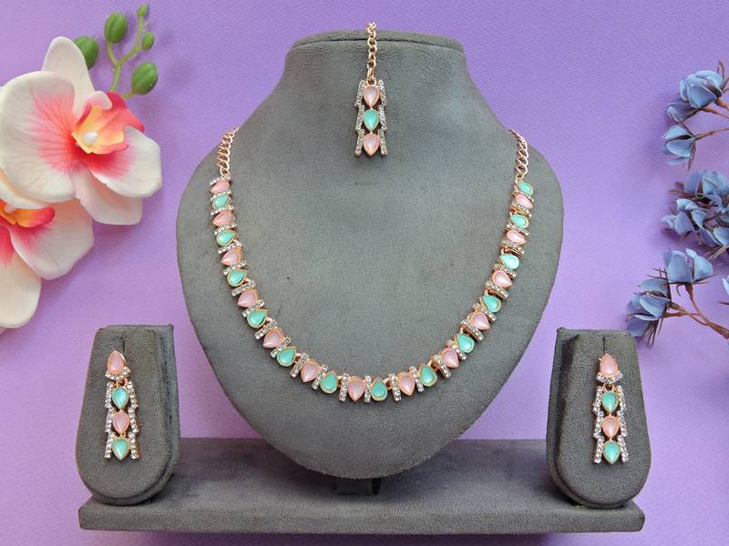 Green color rhodium plating festive wear designer necklace set