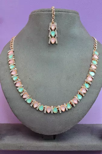 Green color rhodium plating festive wear designer necklace set