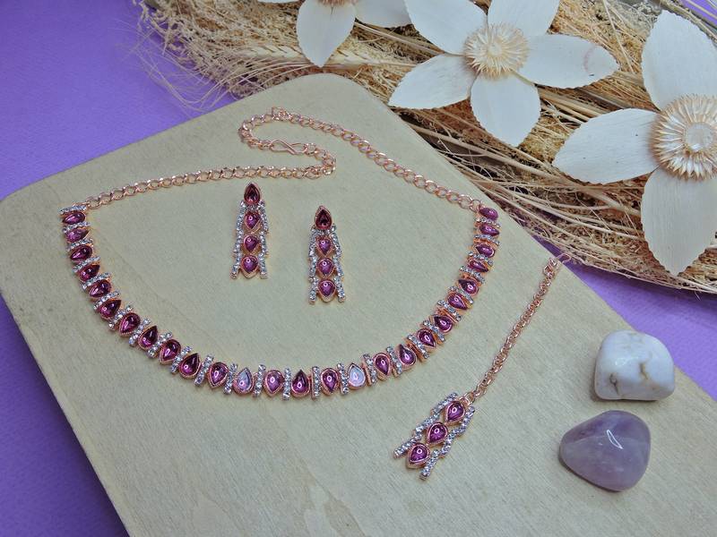 Pink color rhodium plating festive wear designer necklace set