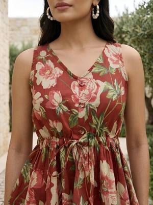 Maroon cotton printed top for women 4