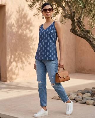 Blue cotton printed top for women 1