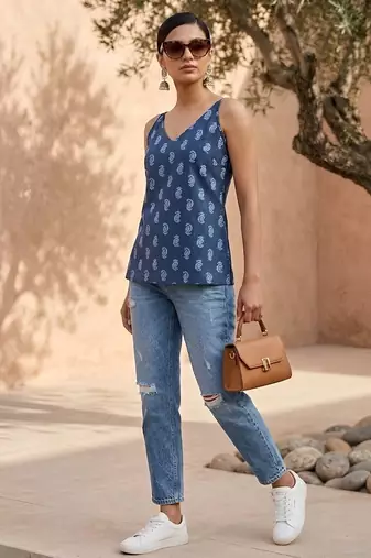 Blue cotton printed top for women
