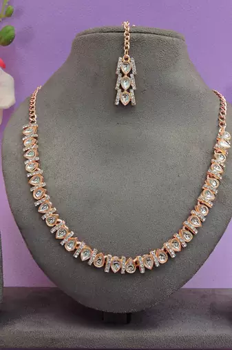 Pink color rhodium plating festive wear designer necklace set