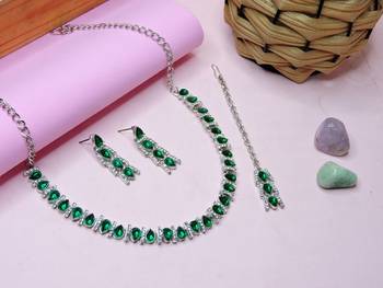 Green color rhodium plating festive wear designer necklace set 2