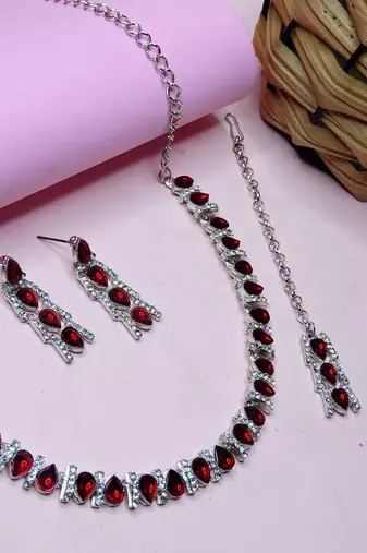 Maroon color rhodium plating festive wear designer necklace set