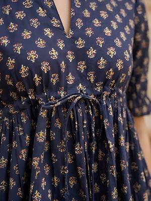 Blue cotton printed top for women 5