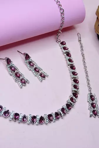 Purple color rhodium plating festive wear designer necklace set
