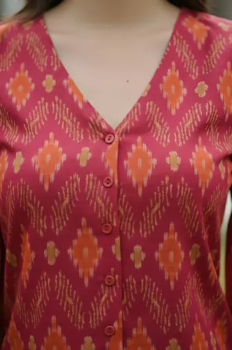 Pink cotton printed top for women