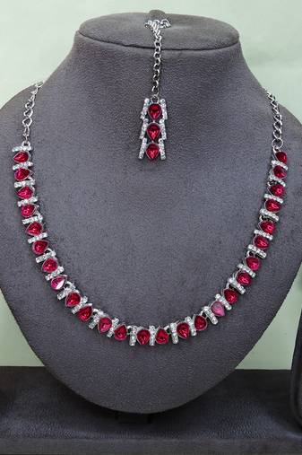 Pink color rhodium plating festive wear designer necklace set