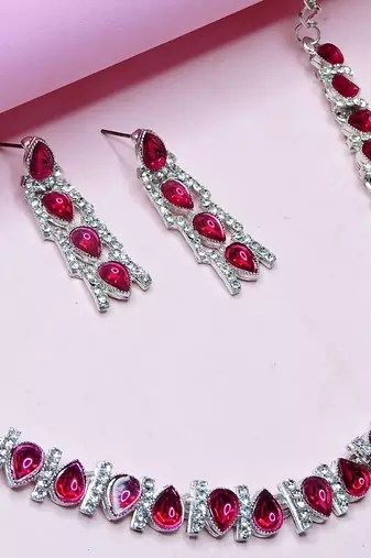 Pink color rhodium plating festive wear designer necklace set