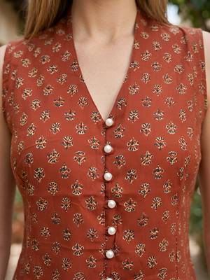 Orange cotton printed top for women 3
