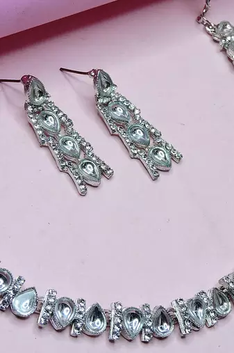 White color rhodium plating festive wear designer necklace set