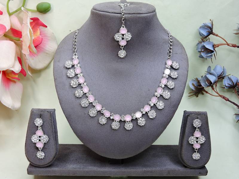 Pink color rhodium plating festive wear designer necklace set